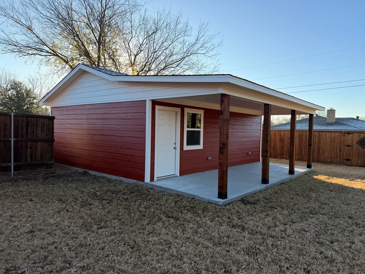 Backyard cottage build