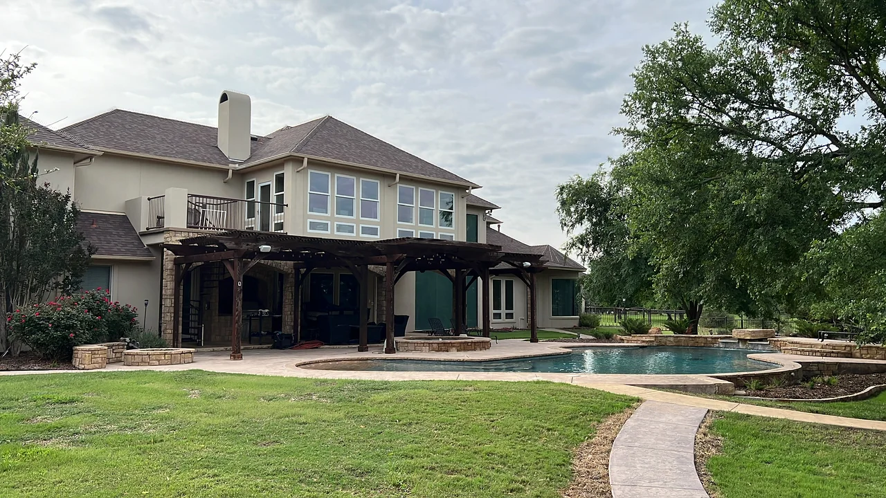 Backyard pergola & pool deck