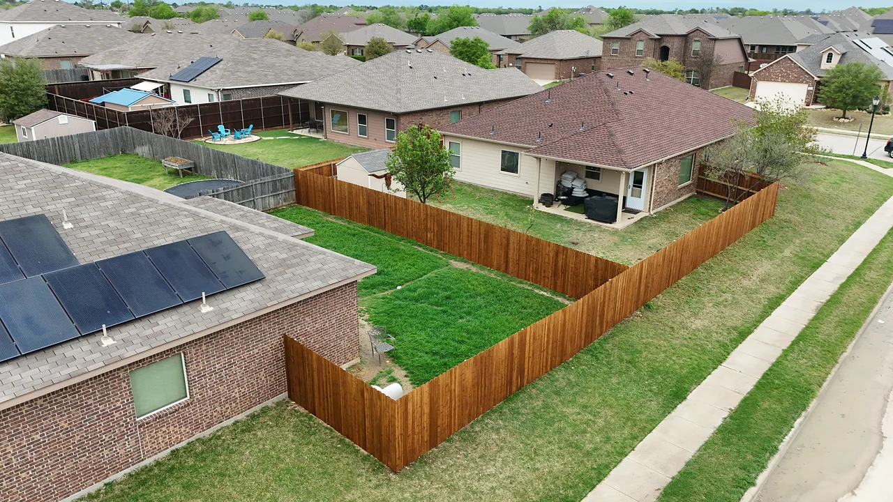Custom privacy fence