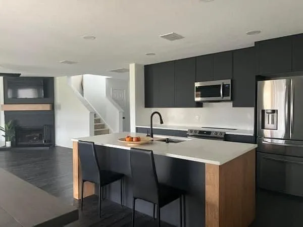 Two-tone kitchen remodel
